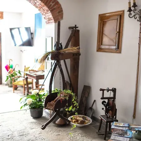 Antica Macina Toscana 3* Pistoia
